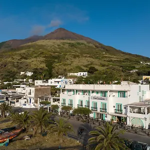 Ossidiana Center Stromboli